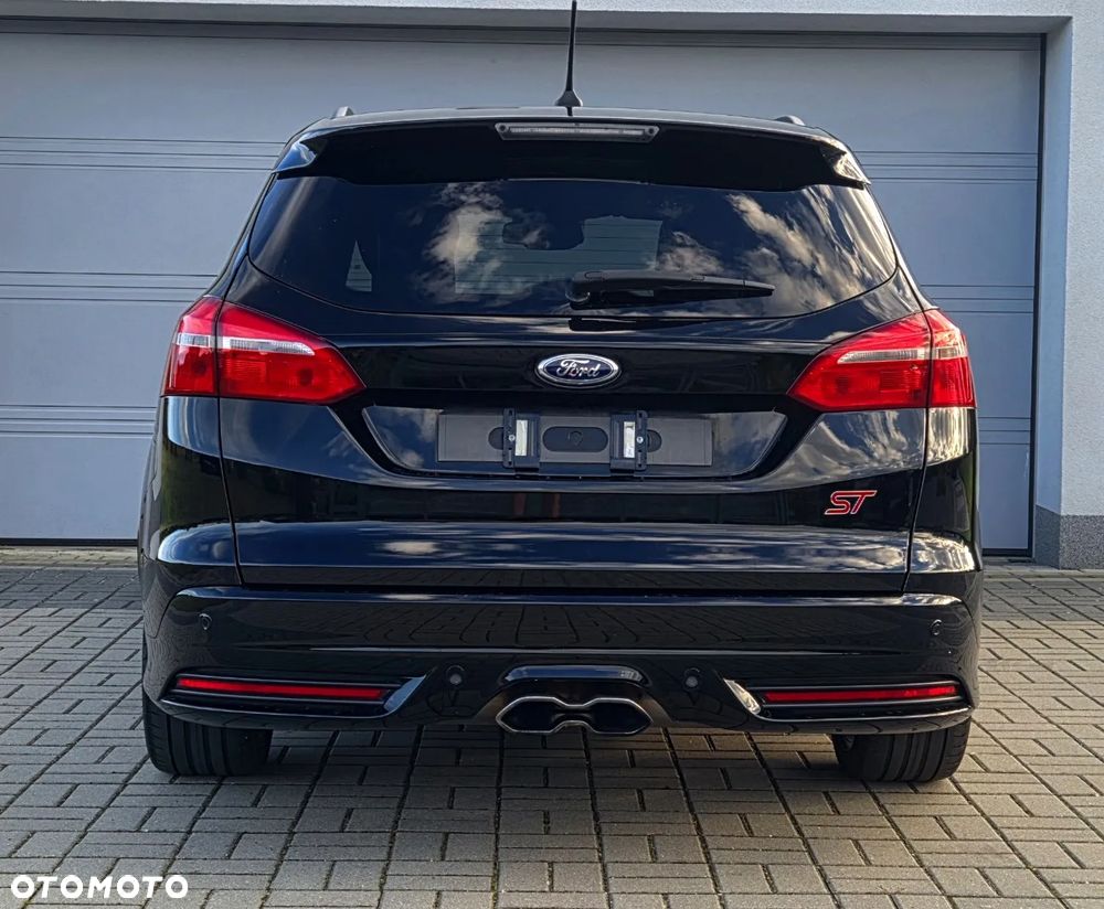 Ford Focus ST2 - 11