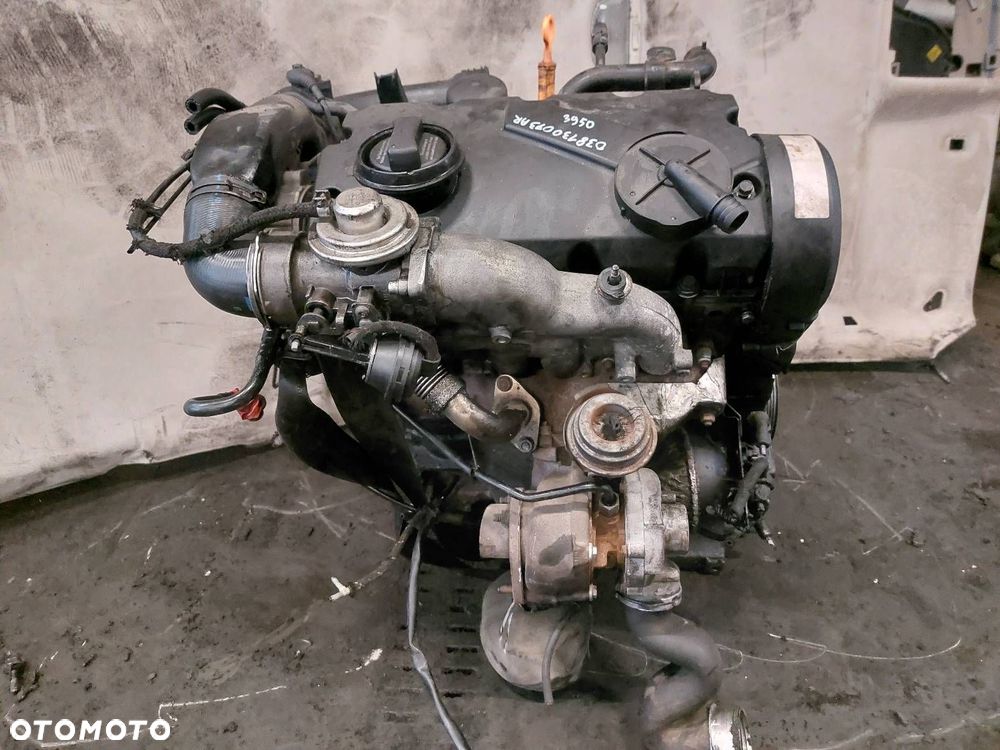 SILNIK DIESEL SKODA SUPERB I 1.9 TDI AWX 038130073AR 038145702G - 1