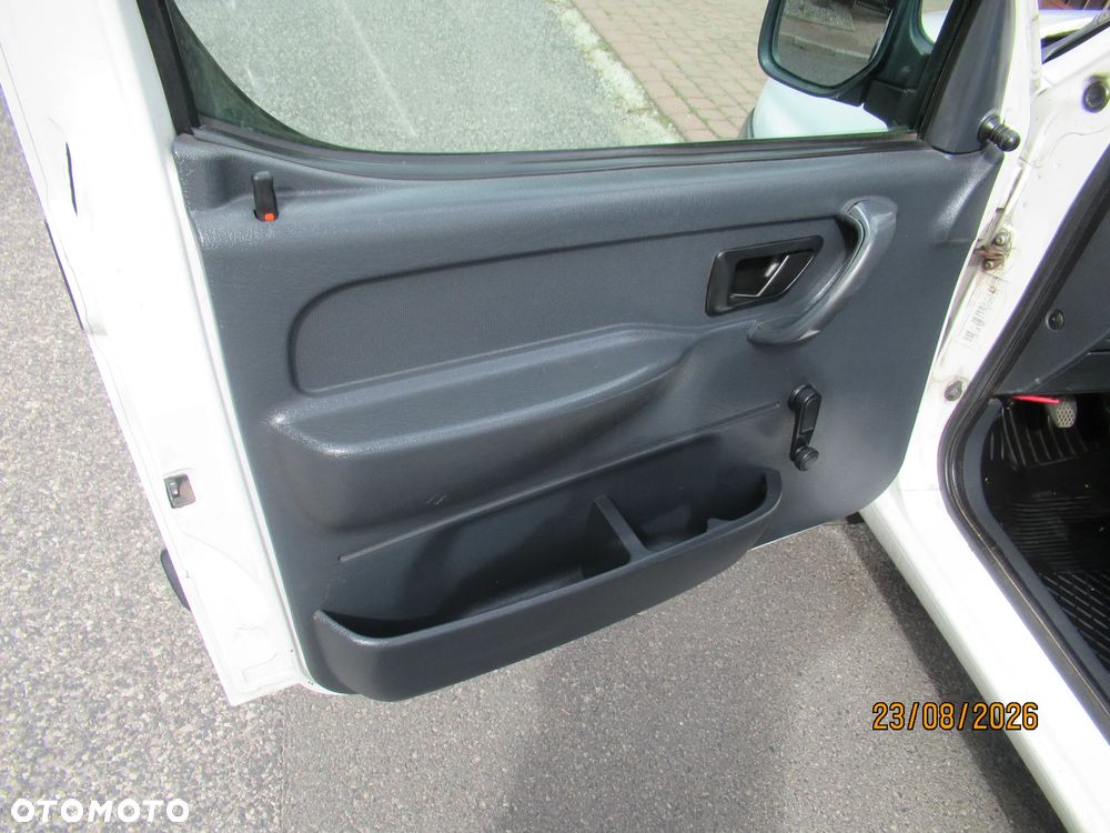 Peugeot Partner Combispace 1.9 D - 13
