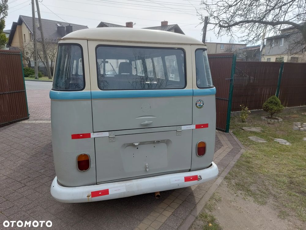 Volkswagen Transporter - 6