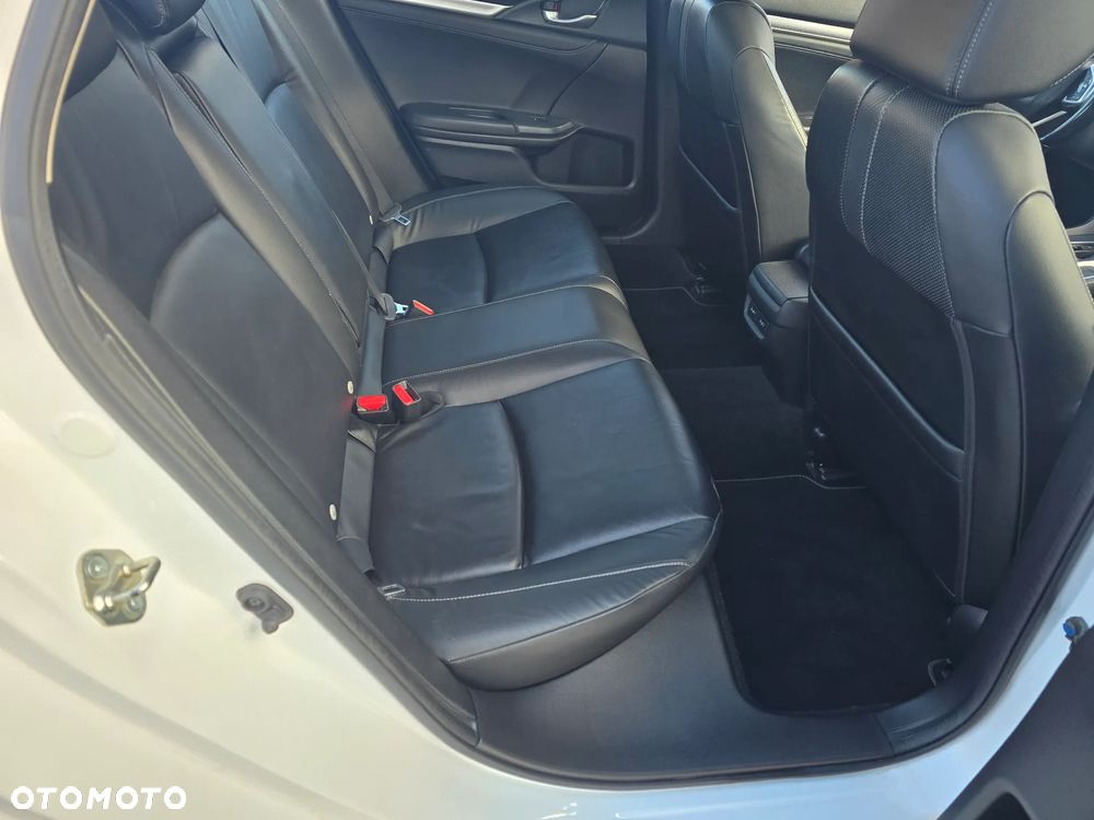 Honda Civic 1.5 i-VTEC Turbo CVT Executive - 24