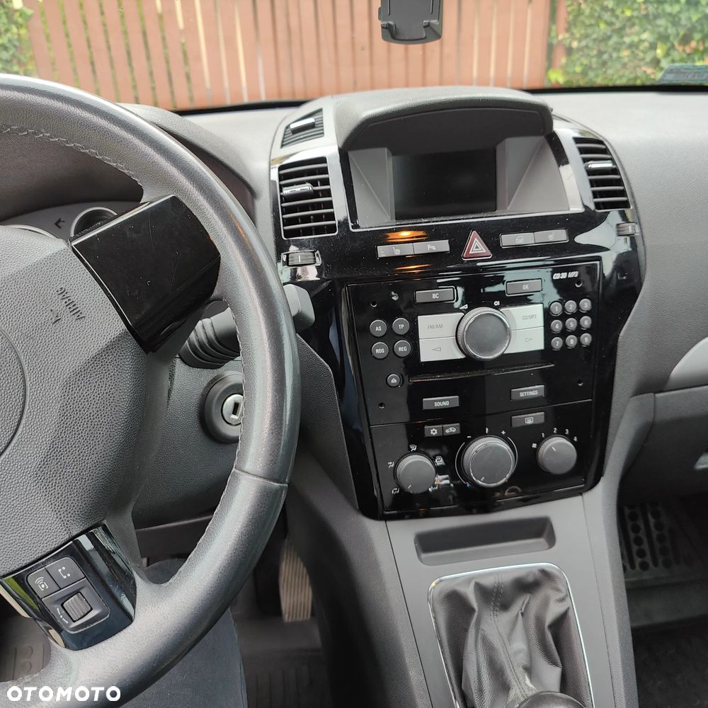 Opel Zafira 1.8 - 2