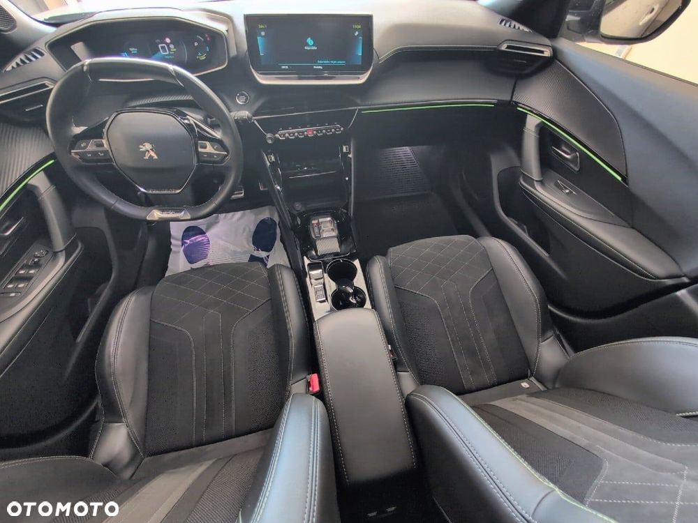 Peugeot 2008 - 9