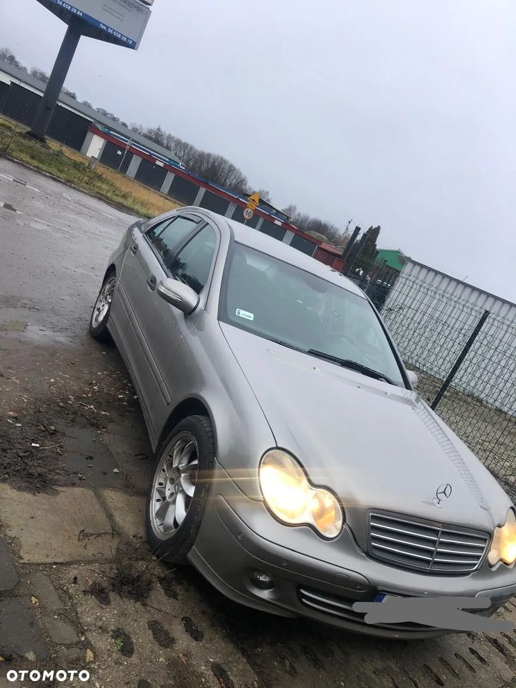 Mercedes-Benz Klasa C 200 T CDI Classic DPF - 1