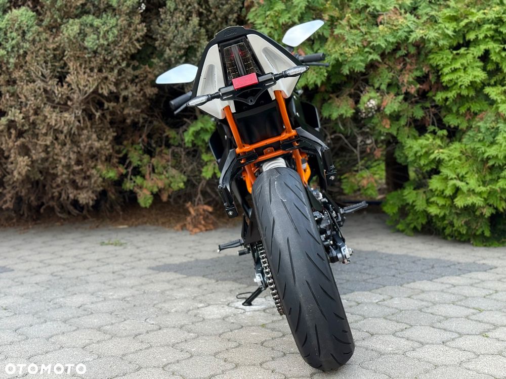 KTM RC 125 - 4