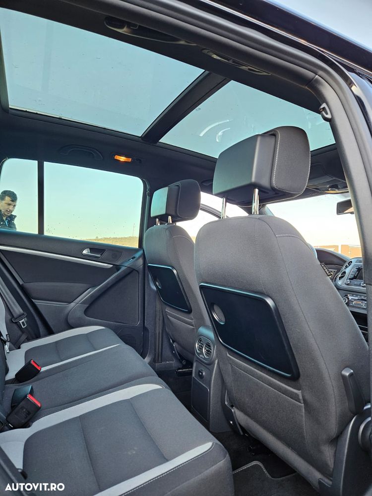 Volkswagen Tiguan 2.0 TDI 4Motion DSG BMT Sport & Style - 18