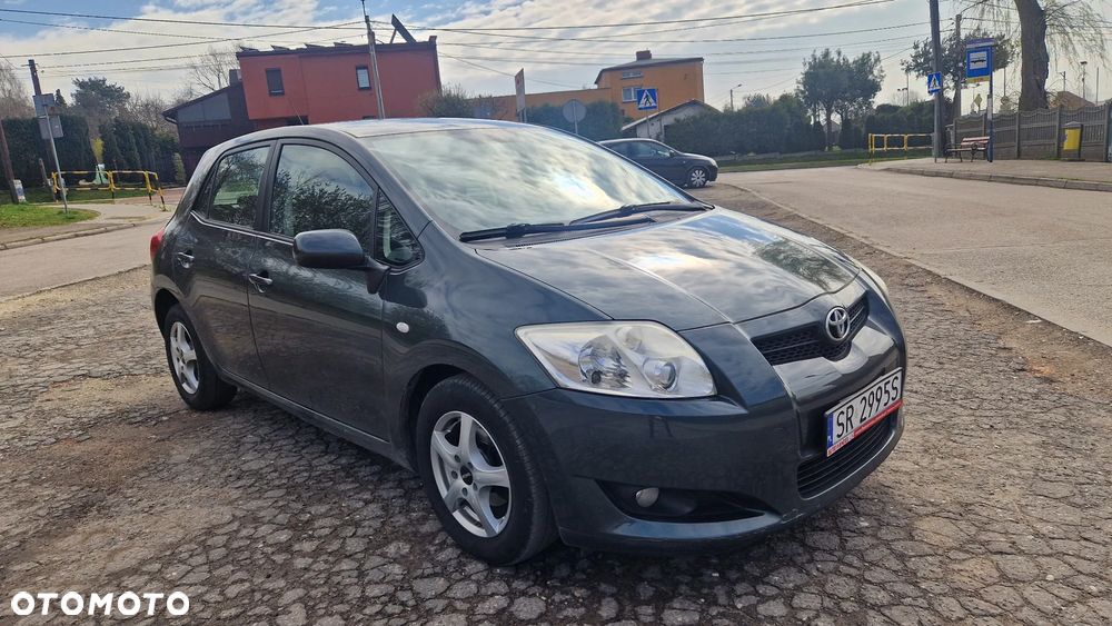 Toyota Auris 1.6 VVT-i Luna - 1