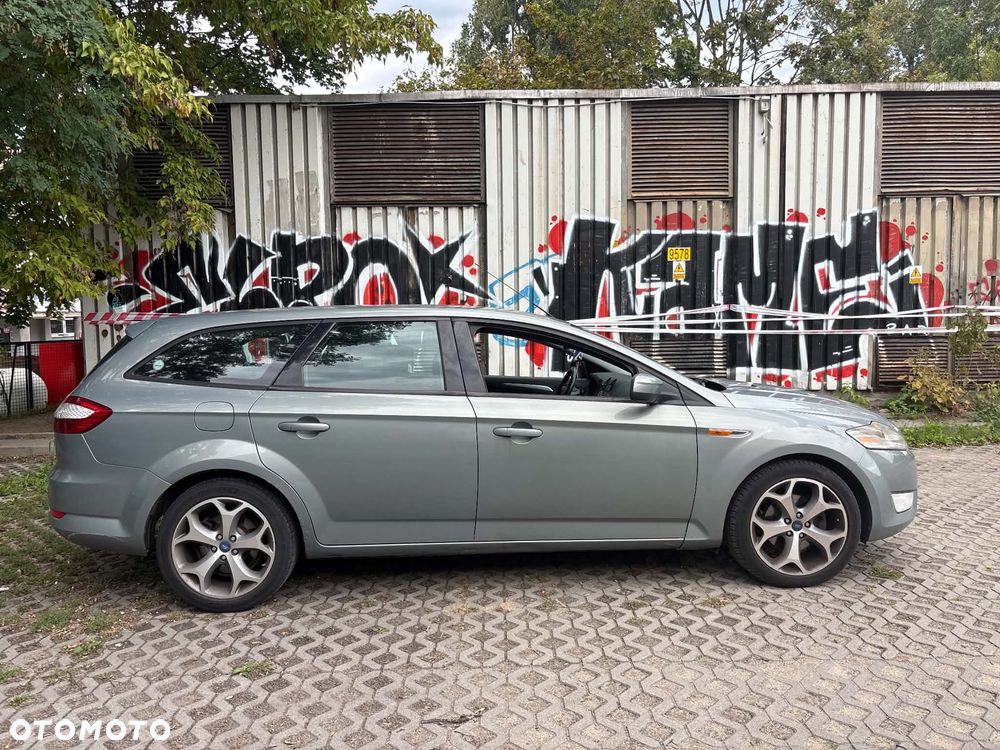 Ford Mondeo - 16