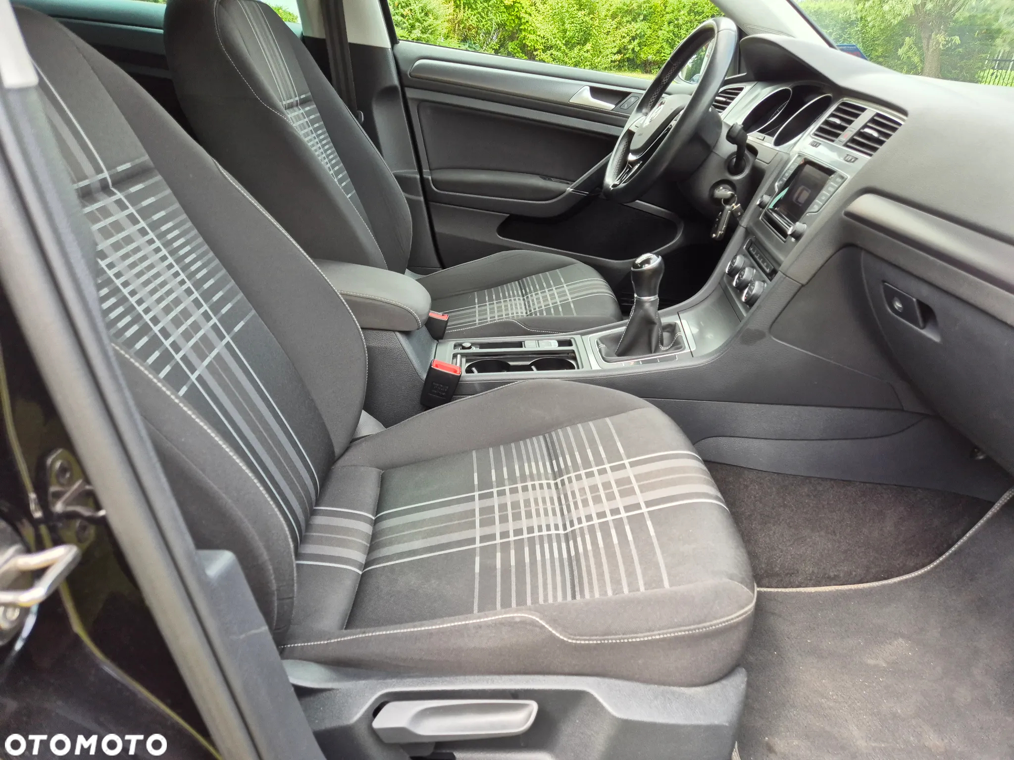 Volkswagen Golf 1.4 TSI BlueMotion Technology Lounge - 17