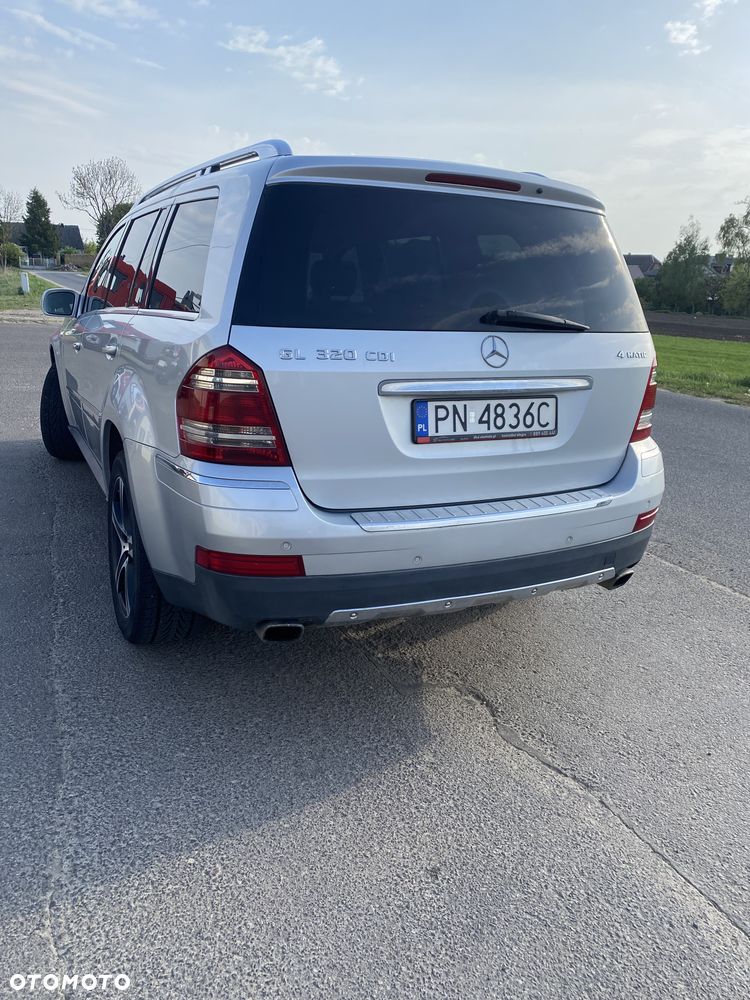 Mercedes-Benz GL 320 CDI - 4