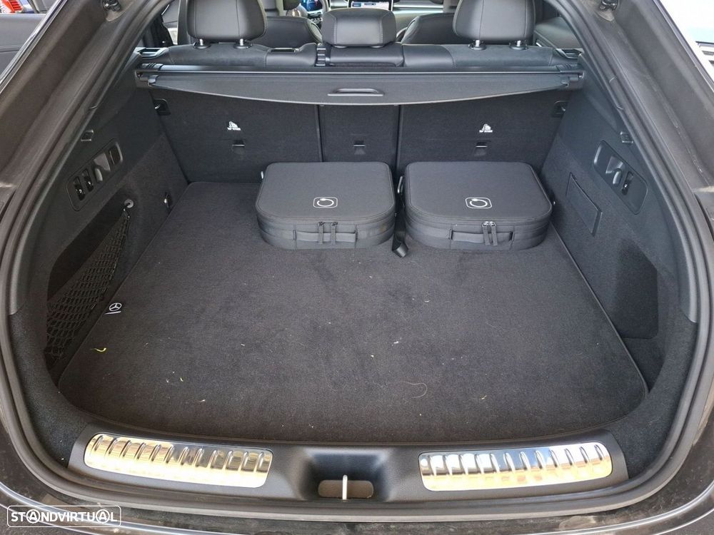 Mercedes-Benz GLC 300 de Coupe 4Matic - 29