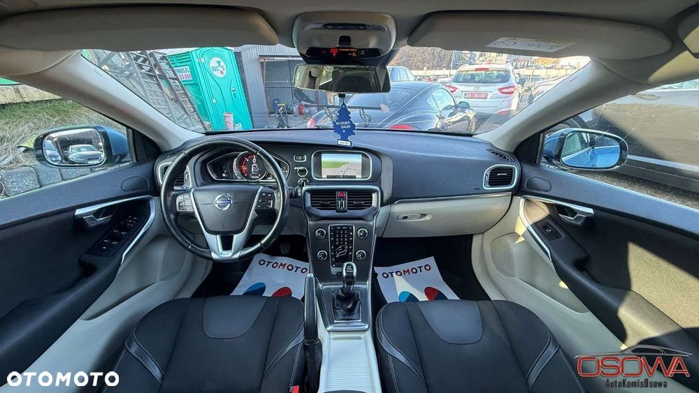 Volvo V40 D3 Drive-E Summum - 34