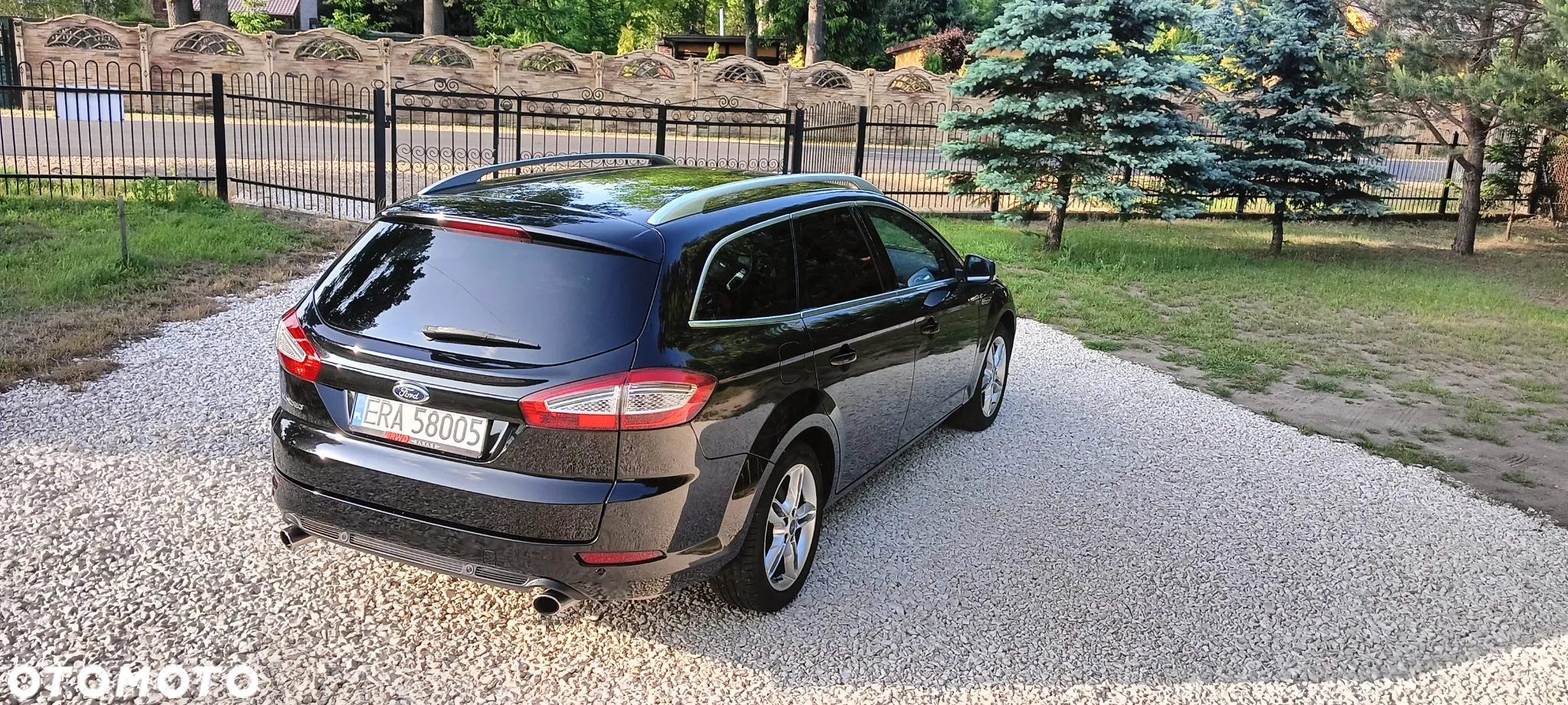 Ford Mondeo 2.0 EcoBoost Titanium X - 34