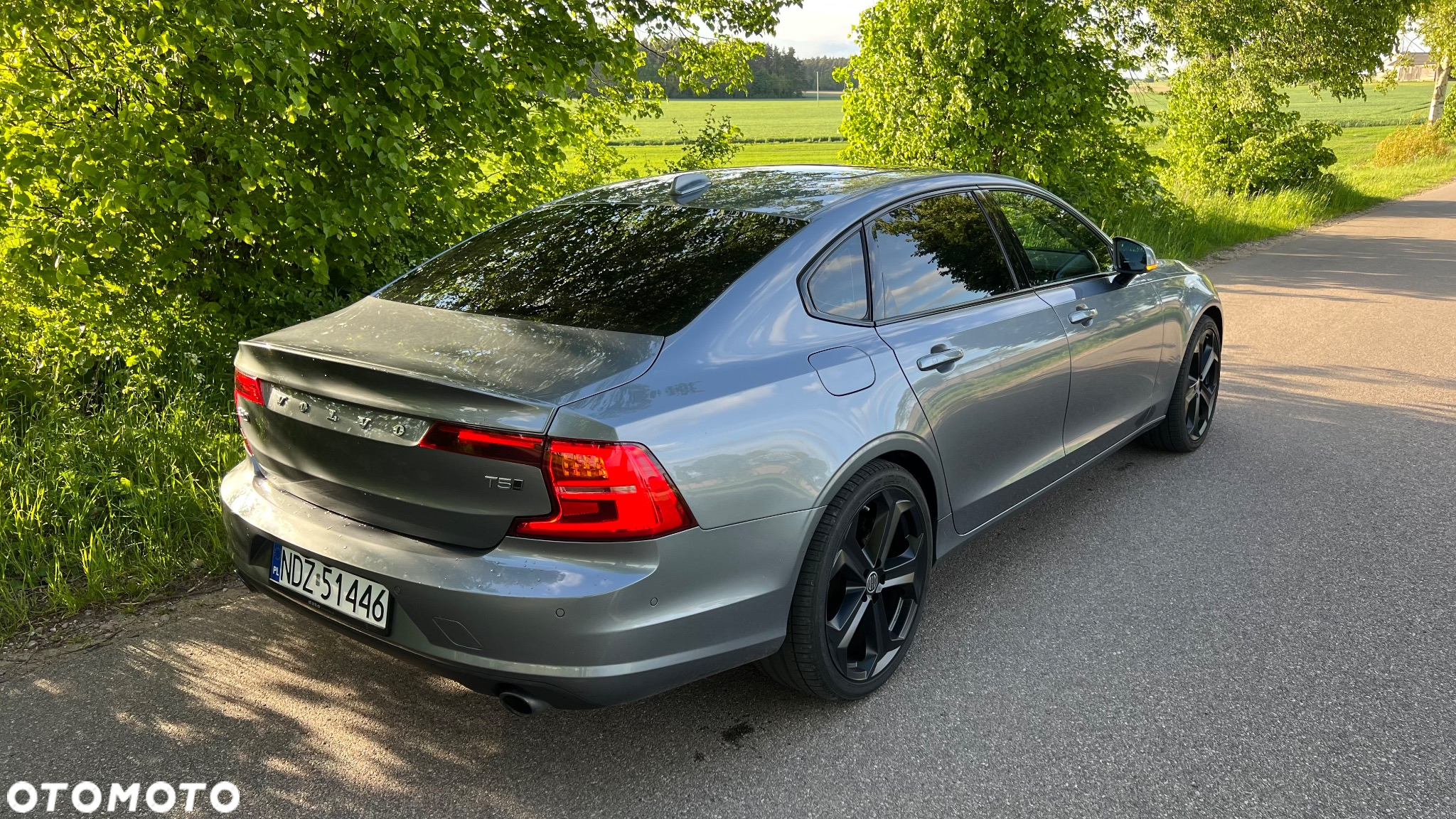 Volvo S90 T5 Geartronic Momentum - 24