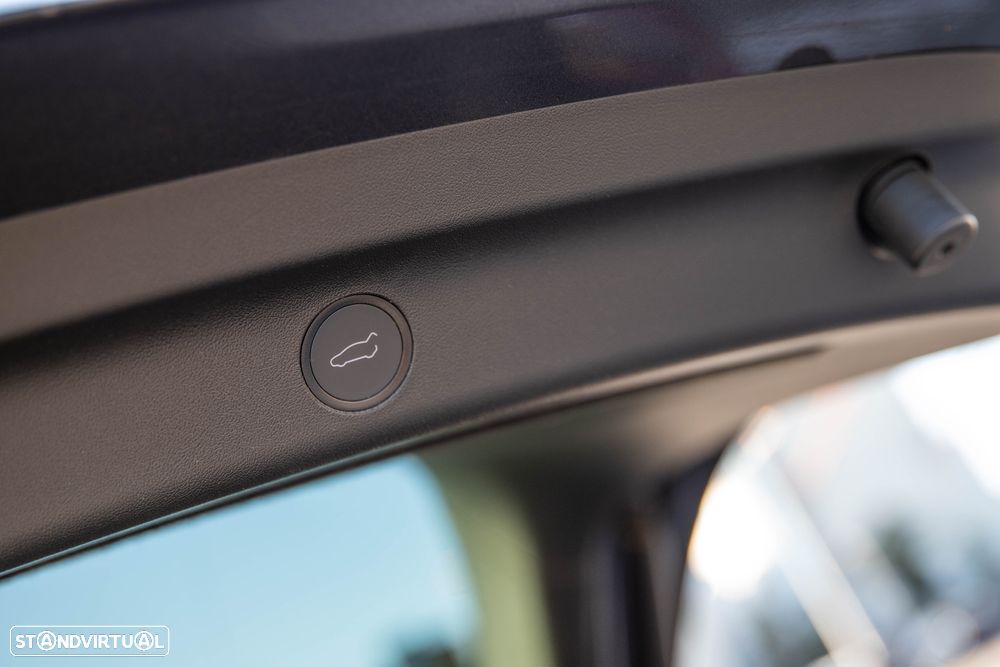 Tesla Model Y Long Range Tração Integral - 7