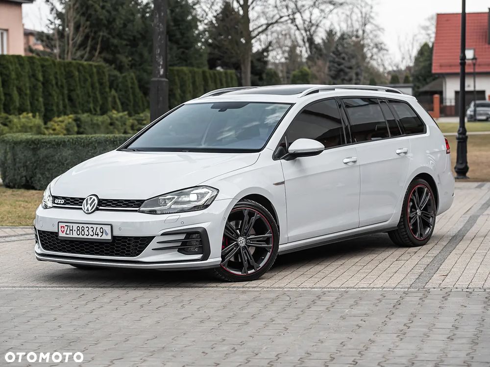 Volkswagen Golf 2.0 TDI BMT GTD DSG - 6