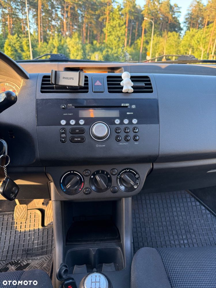 Suzuki Swift 1.3 GC (klm) - 11