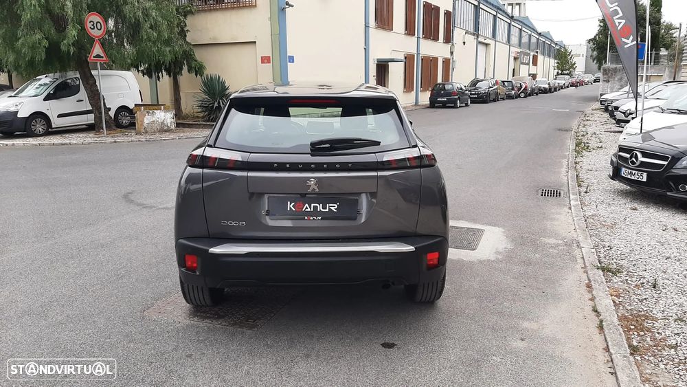 Peugeot 2008 1.2 PureTech Active Pack - 18