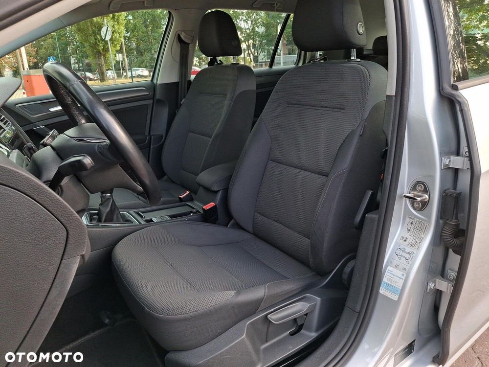 Volkswagen Golf VII 1.6 TDI BMT Comfortline - 10