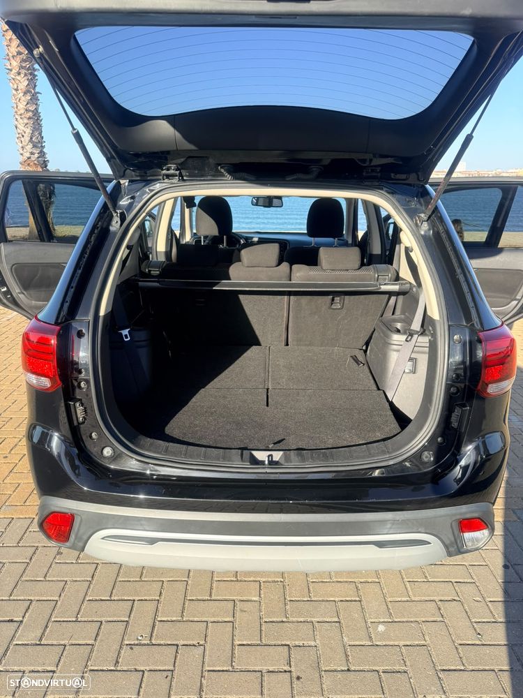 Mitsubishi Outlander 2.0 Kaiteki CVT - 6