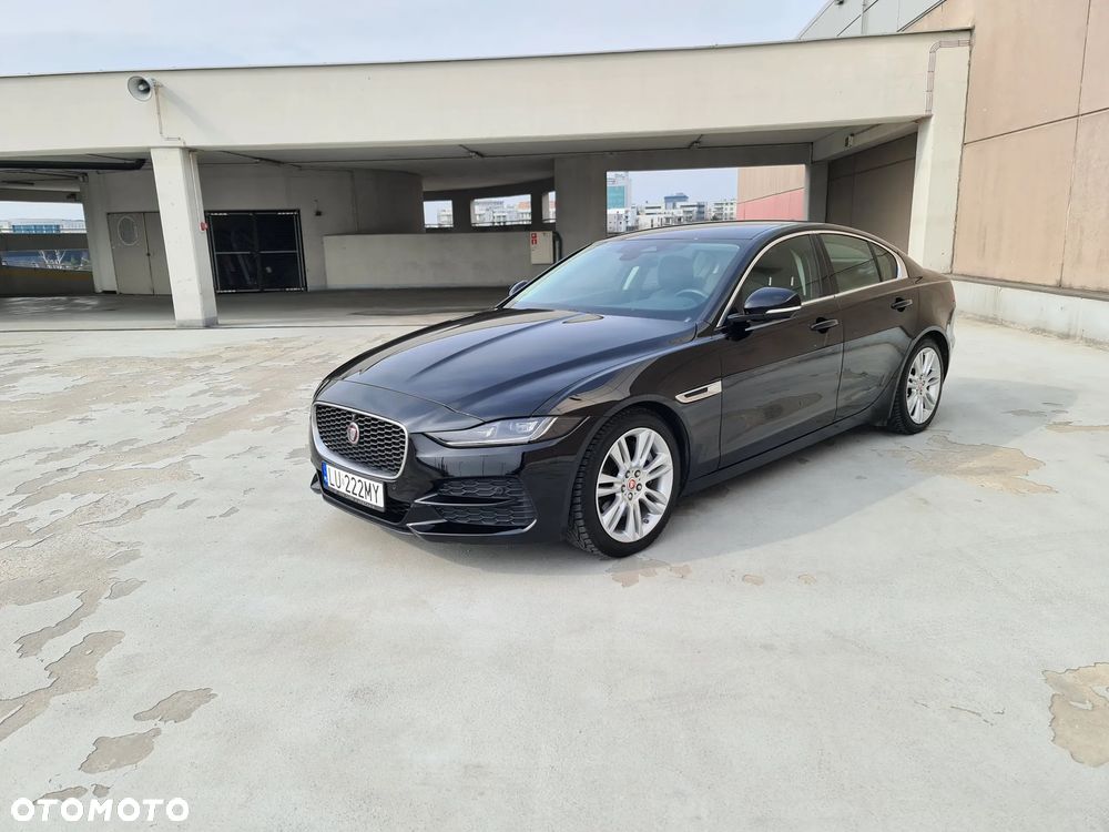 Jaguar XE D200 SE - 2
