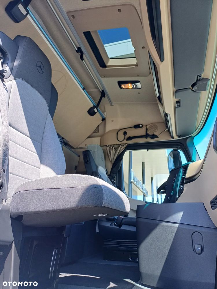 Mercedes-Benz Actros 1845 LS 2026 - 14