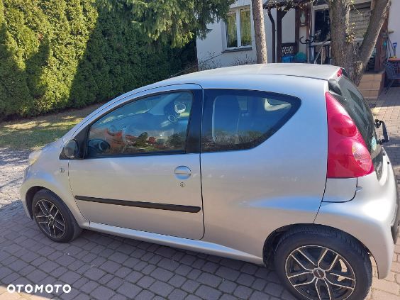 Peugeot 107 1.0 Trendy Euro5 - 3