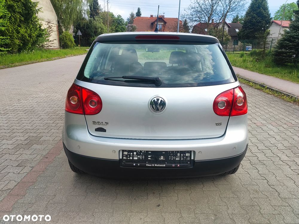 Volkswagen Golf 1.6 Goal - 12