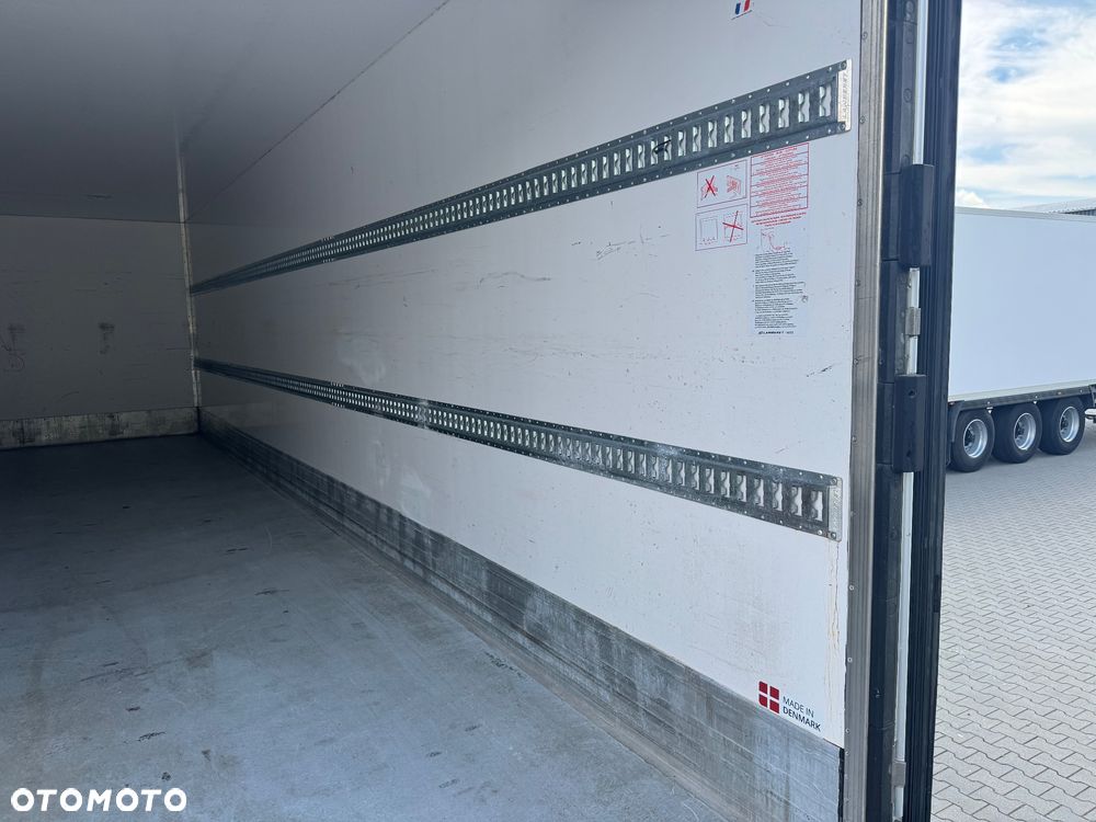Iveco Eurocargo 190EL28 IZOTERMA 21palet WINDA Import Francja - 13