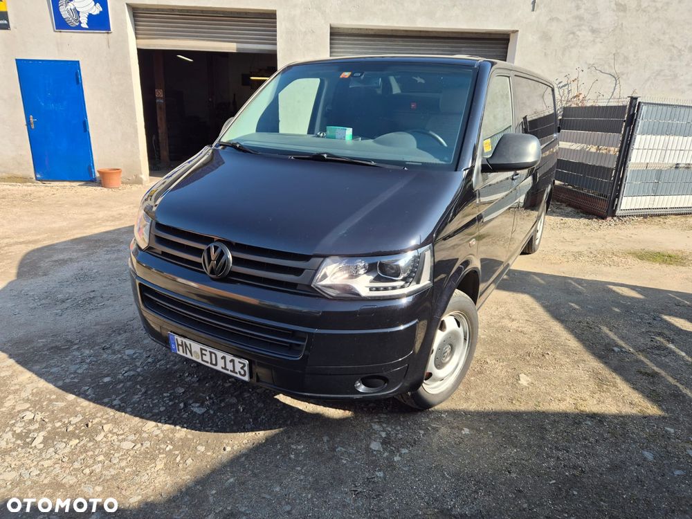 Volkswagen Transporter - 1