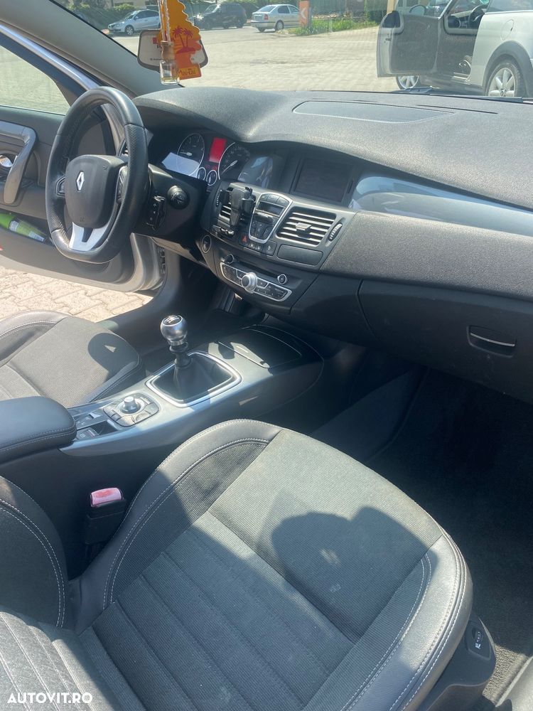 Renault Laguna - 7
