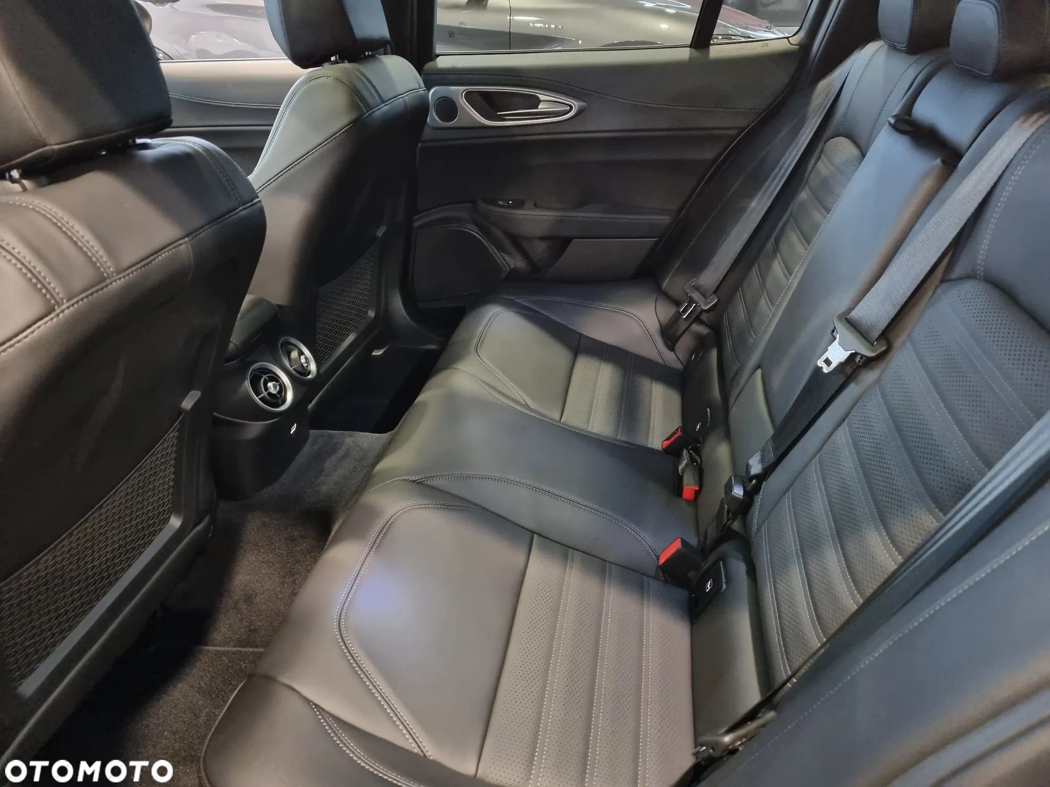 Alfa Romeo Giulia 2.0 Turbo Veloce Q4 - 22