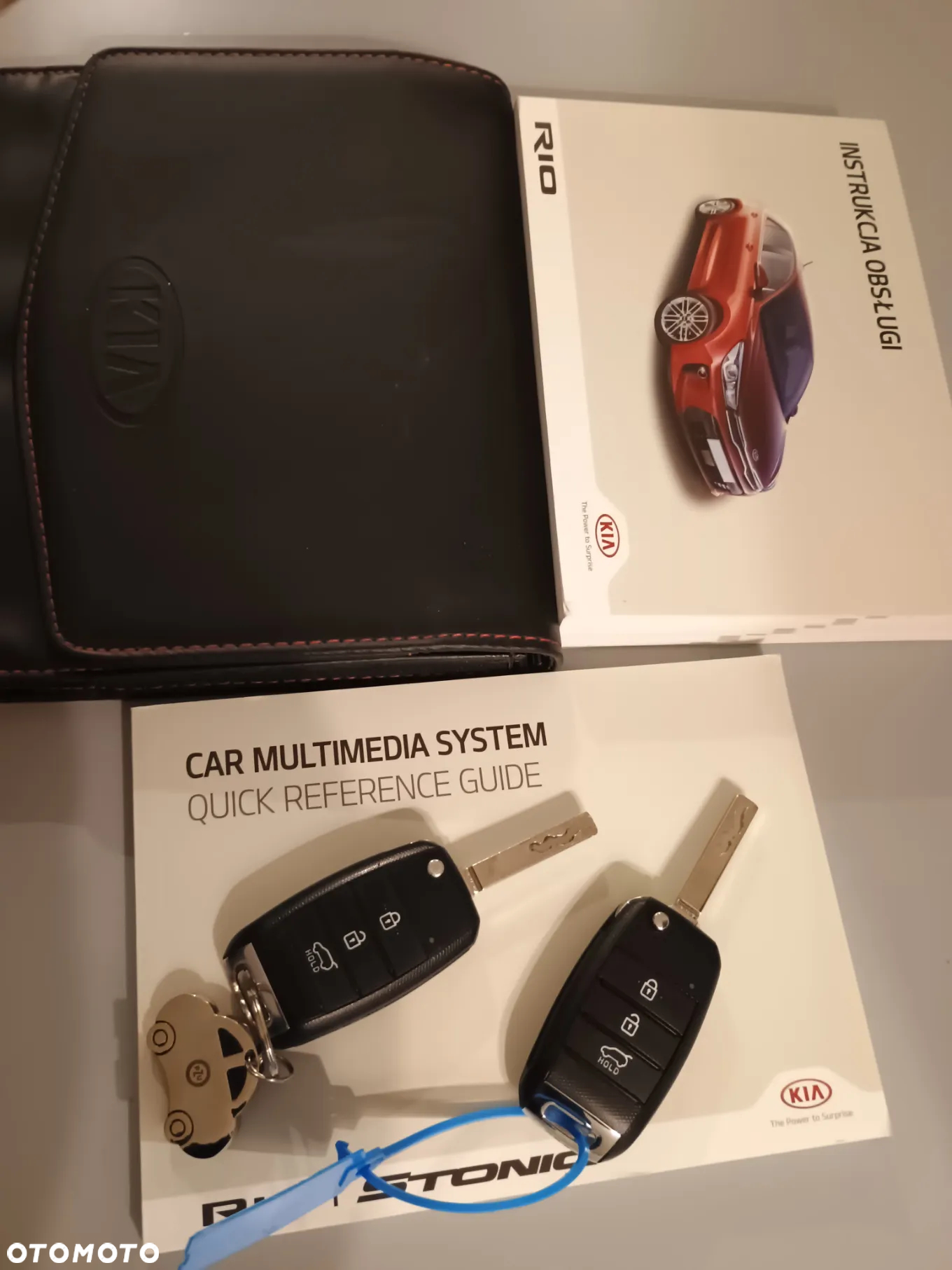 Kia Rio 1.2 L - 16