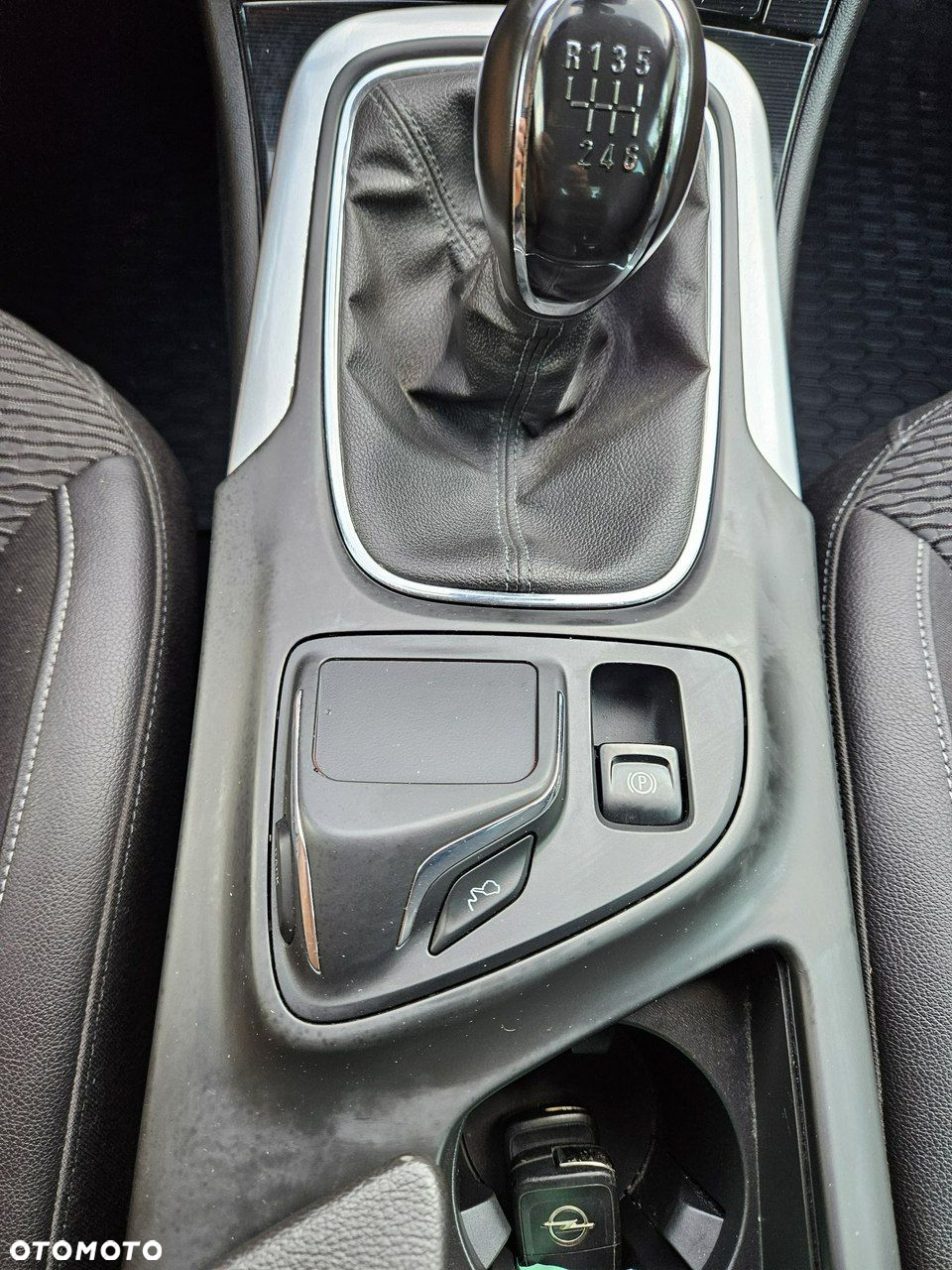 Opel Insignia - 16