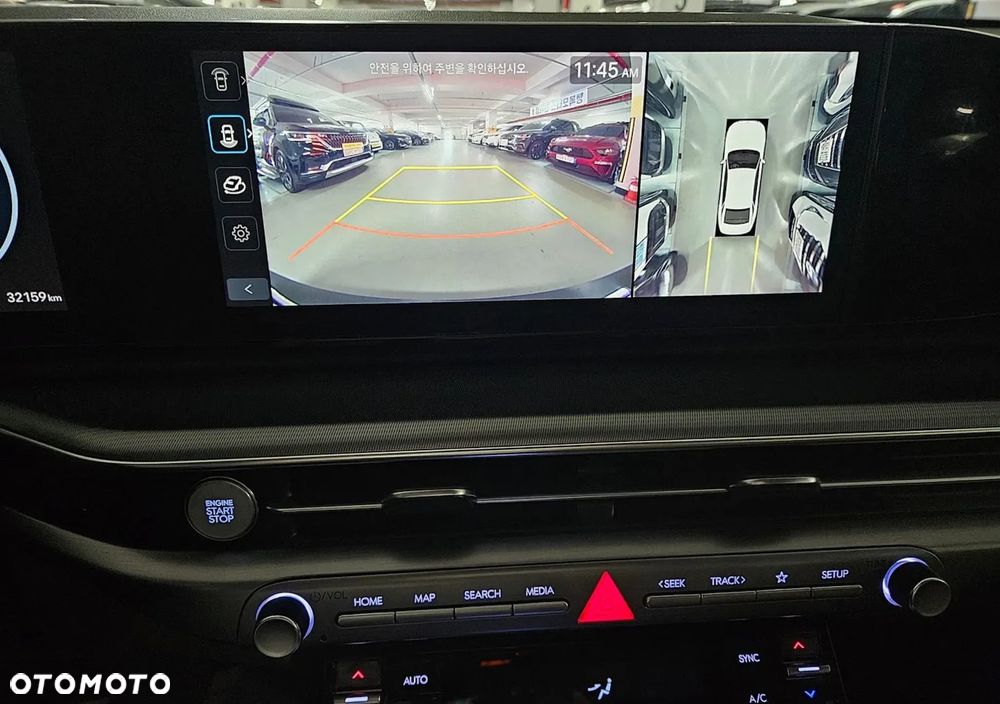 Hyundai Grandeur - 16