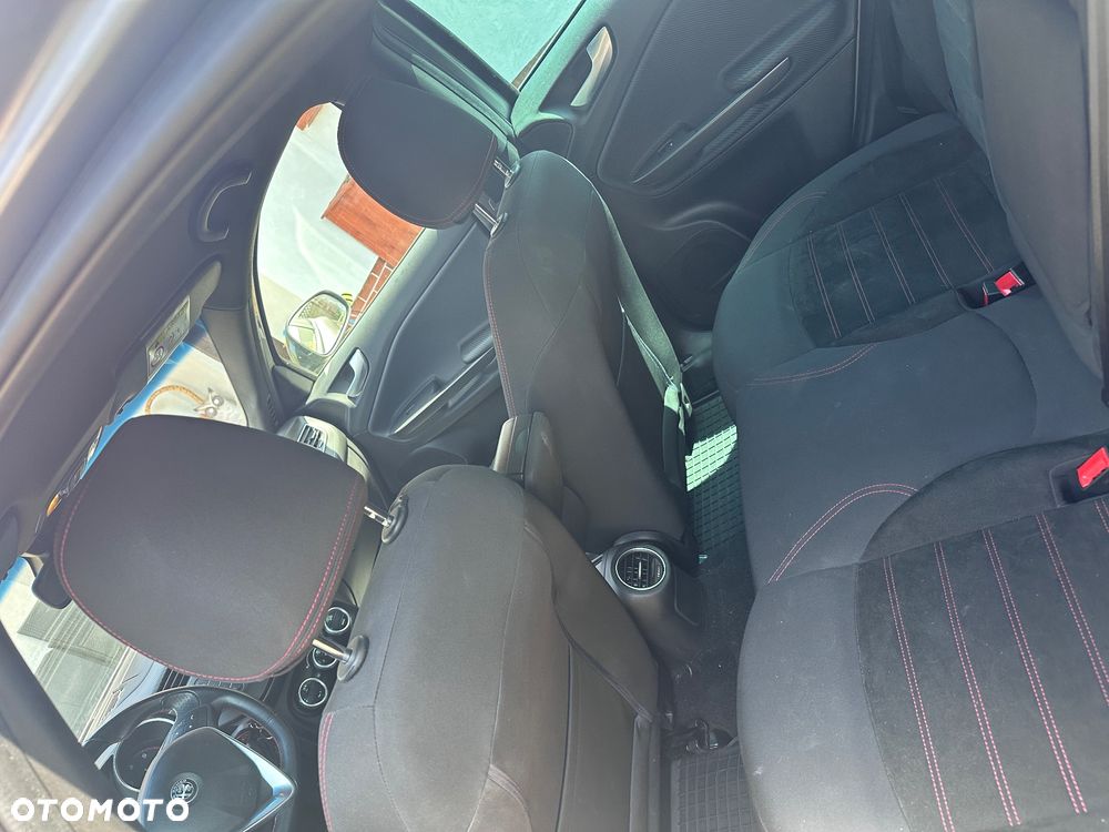 Alfa Romeo Giulietta 1.6 JTDM - 36
