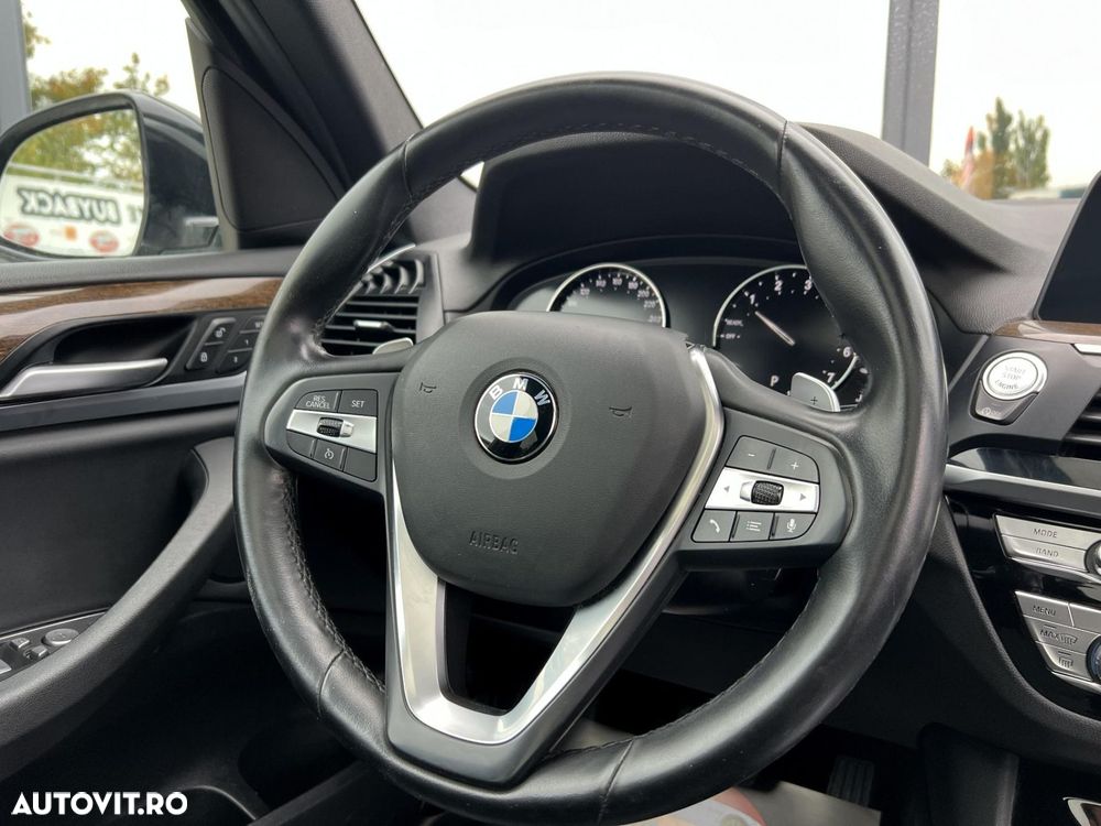 BMW X3 xDrive30i Aut. Advantage - 10
