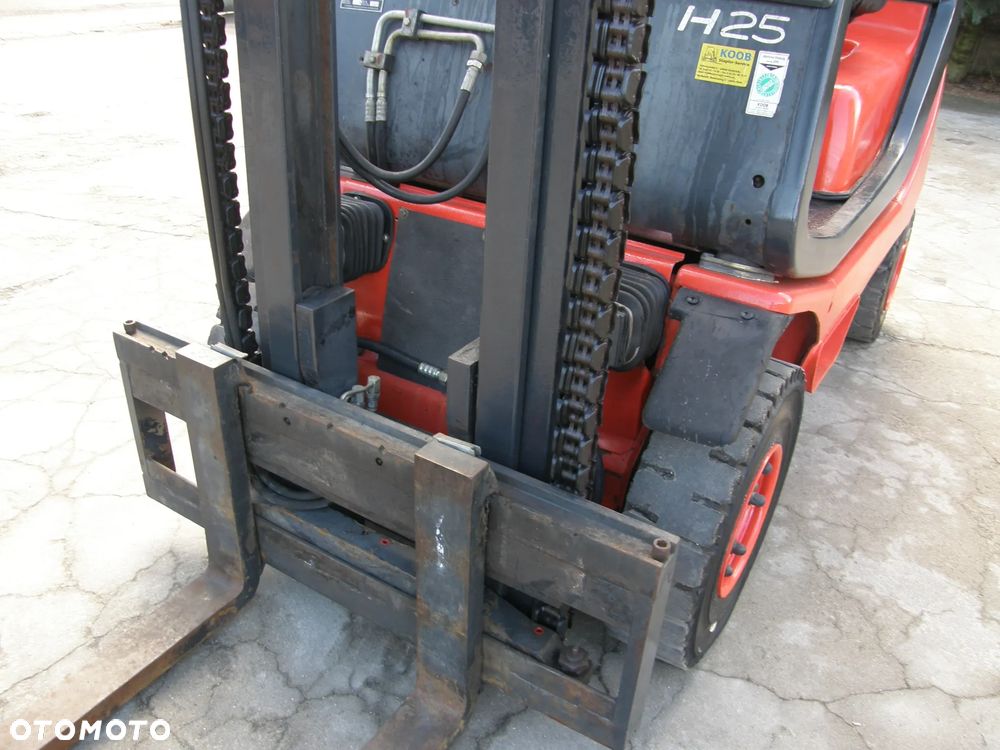 Linde H25D przesuw z Niemiec - 17