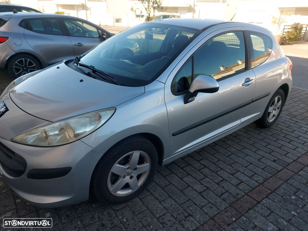 Peugeot 207 1.6 HDi Sport - 1