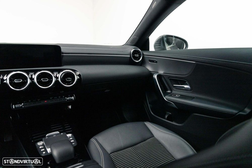 Mercedes-Benz CLA 250 e Progressive - 18