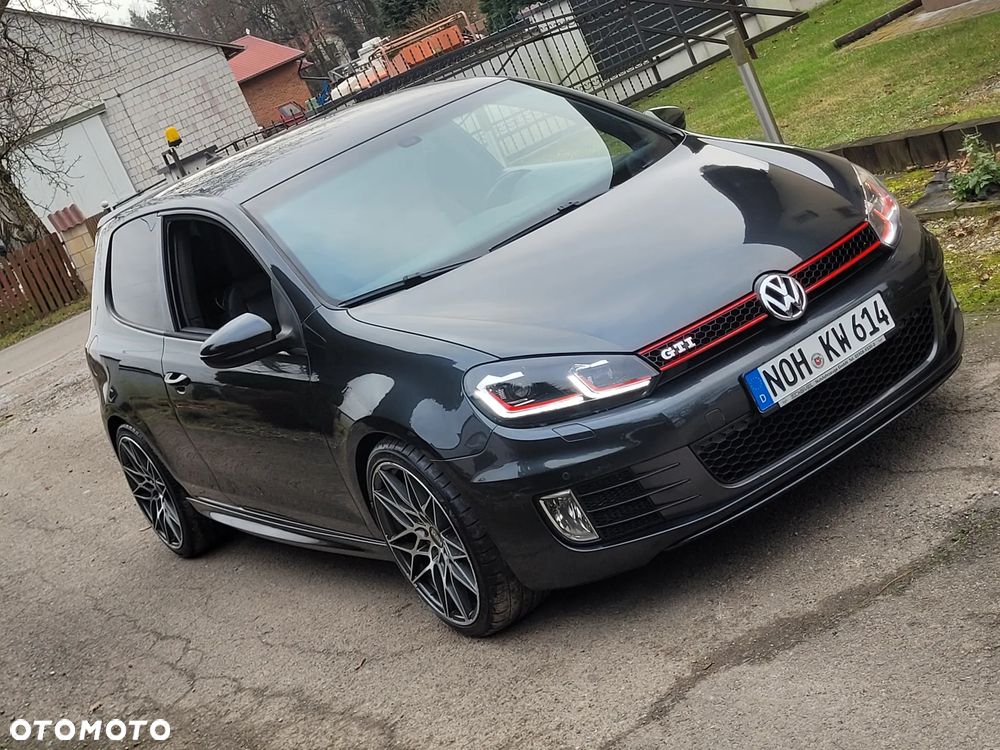 Volkswagen Golf 2.0 GTI - 7