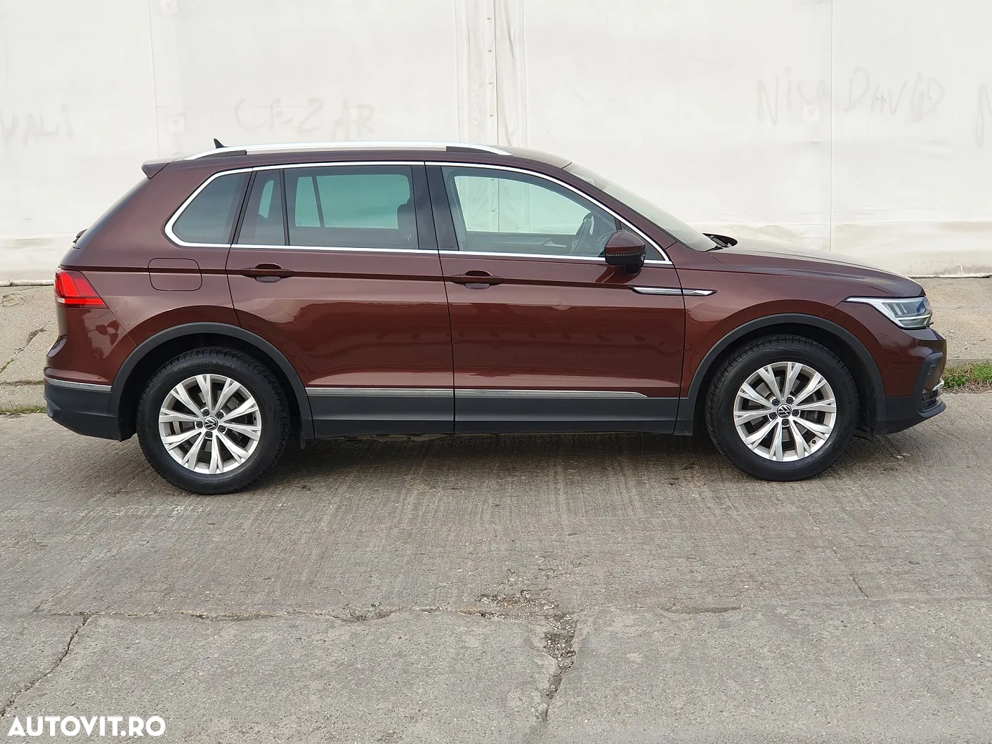 Volkswagen Tiguan 1.5 TSI ACT DSG Comfortline - 6