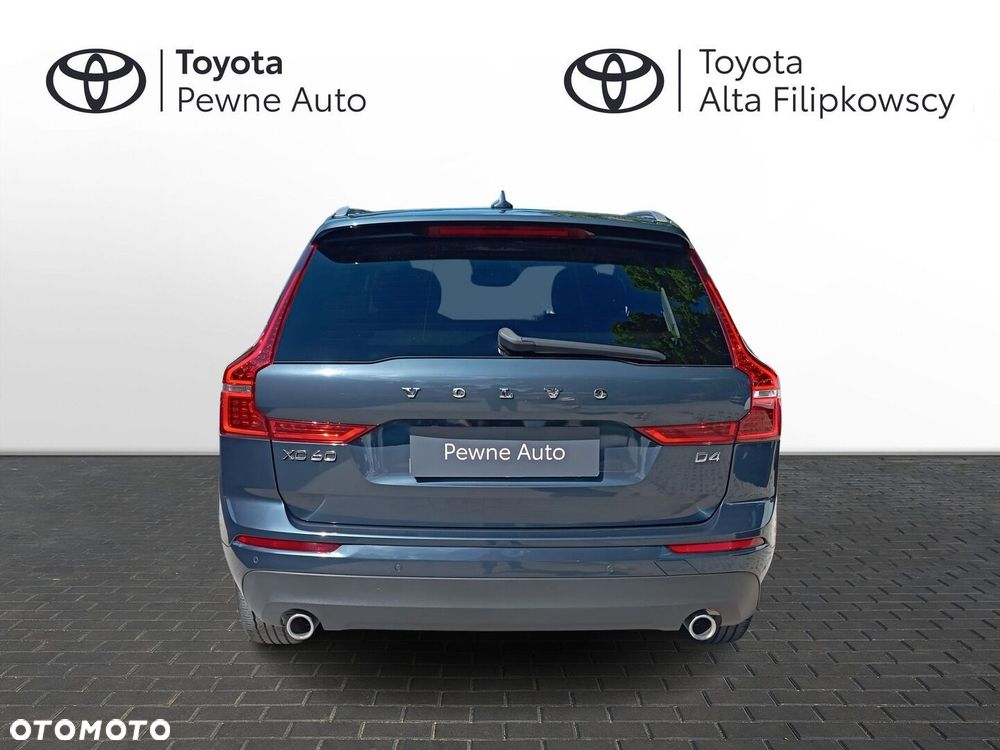 Volvo XC 60 D4 Momentum - 9
