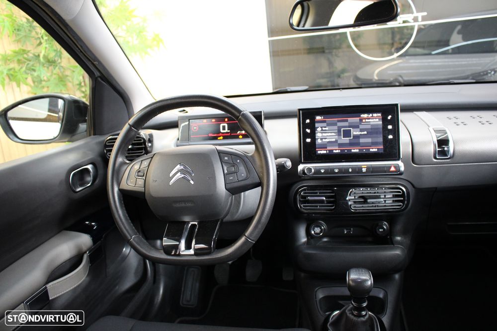 Citroën C4 Cactus 1.2 PureTech Shine - 36