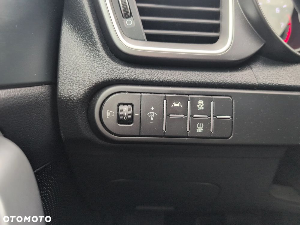 Kia XCeed 1.5 T-GDI M DCT - 29