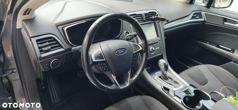 Ford Mondeo 2.0 TDCi Titanium PowerShift - 10