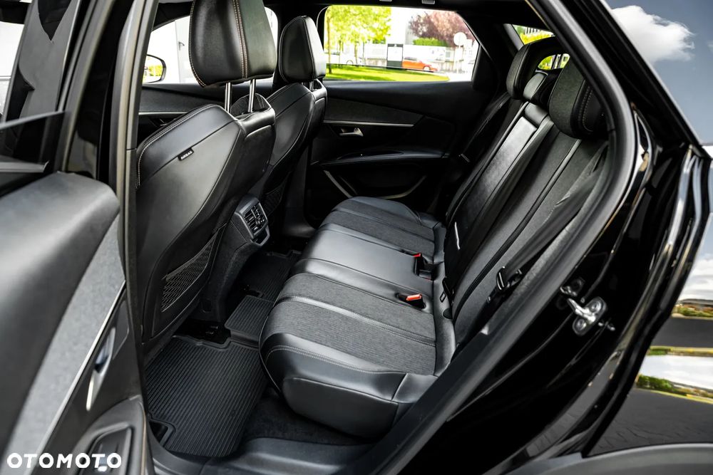 Peugeot 3008 1.2 PureTech GT S&S - 19