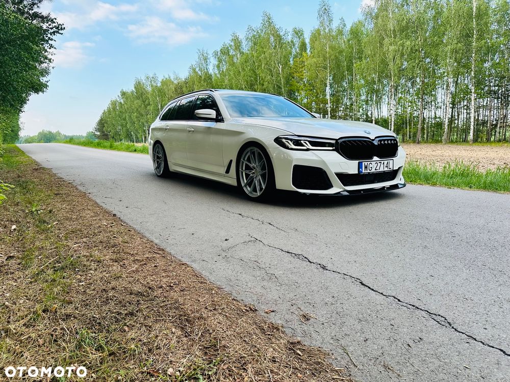 BMW Seria 5 540d xDrive mHEV M Sport sport - 8