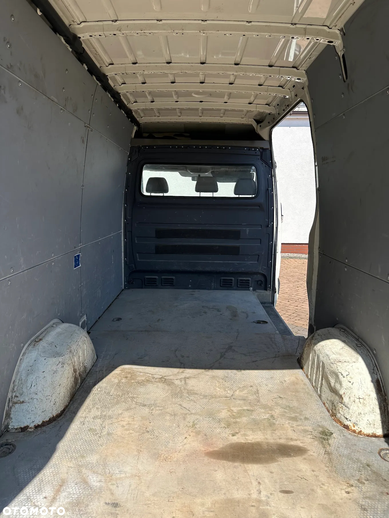 Volkswagen CRAFTER - 12