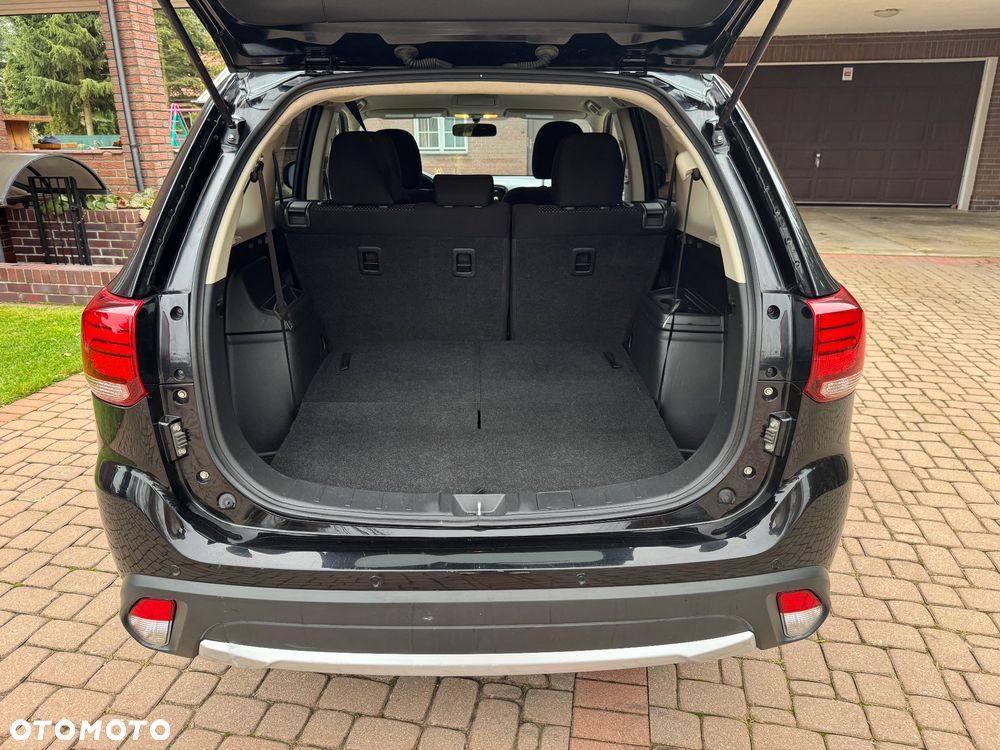 Mitsubishi Outlander 2.4 4WD CVT Intense - 9